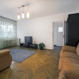 Doua camere, loc de parcare, vedere parc Gh. Petrascu, etaj 1/4, bloc reabilitat
